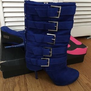 Blue heel boots